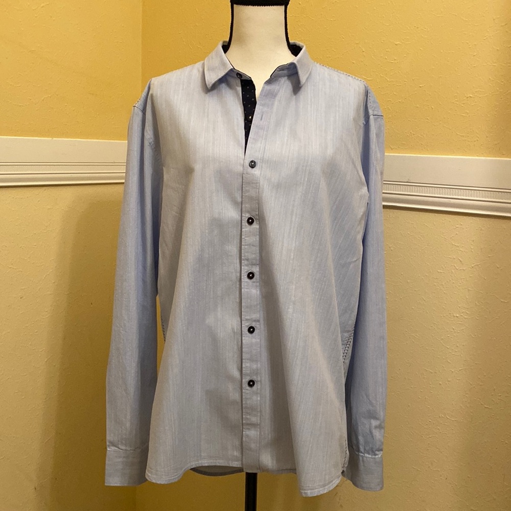 7 Diamond Button Down Men’s Shirt; XXL; Long sleeves; Lt. Blue; NWOT.